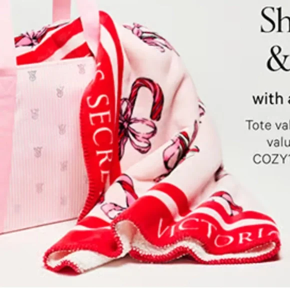 NWT VICTORIA’S SECRET Cozy Throw Blanket NEW - Picture 4 of 4